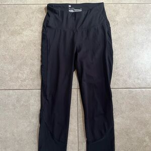 All In Motion Black athletic Leggings XS with side pockets